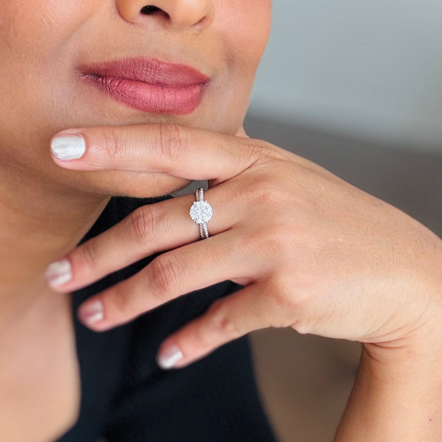 Celestial Radiance 2CT Moissanite Ring