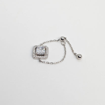 Regal Radiance Square Chain Ring