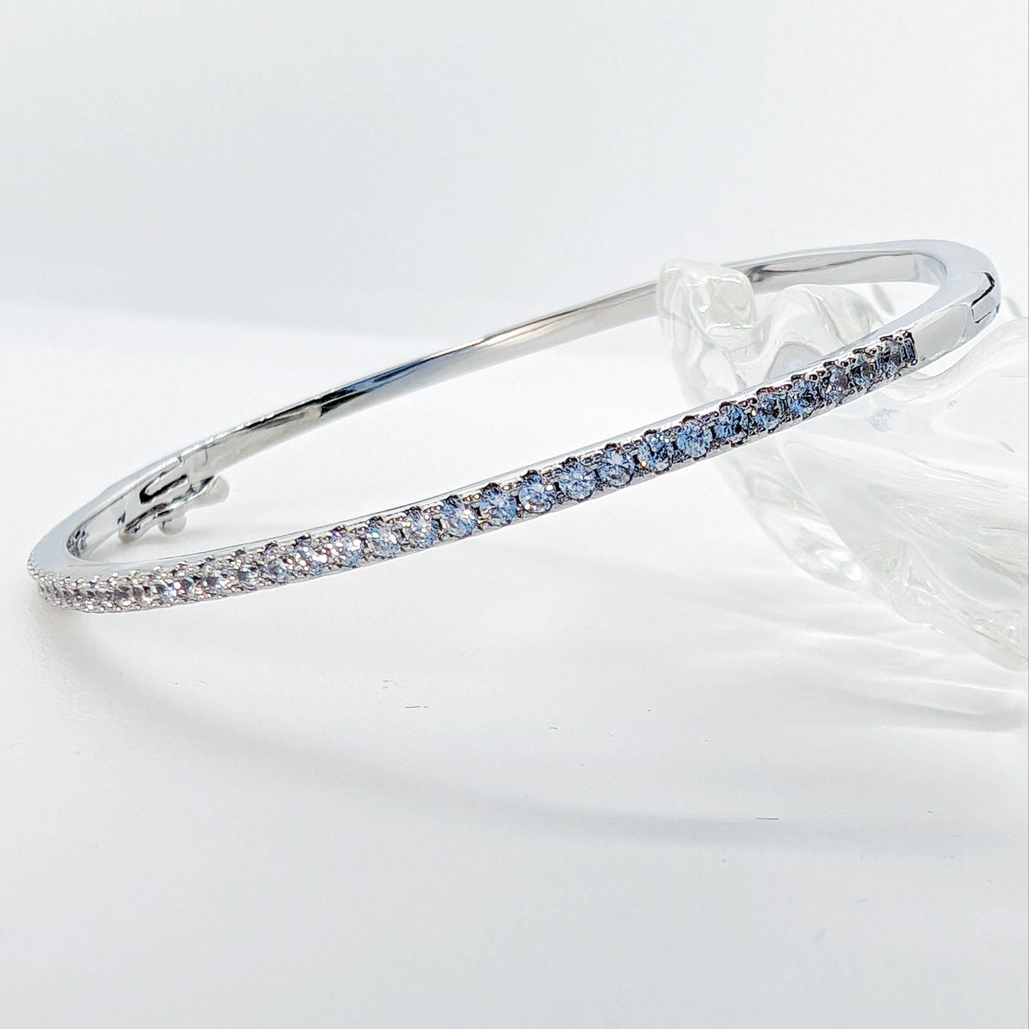 EternaLine Zircon Bangle