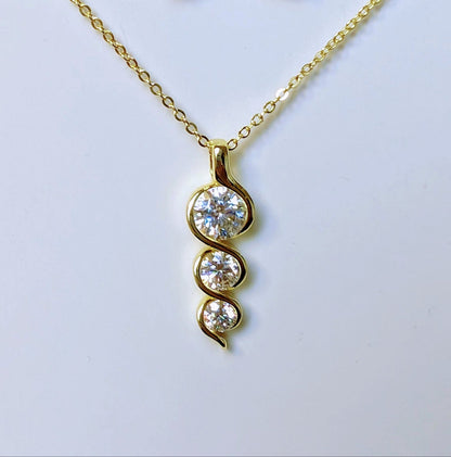 EternaTwist Moissanite Infinity Pendant